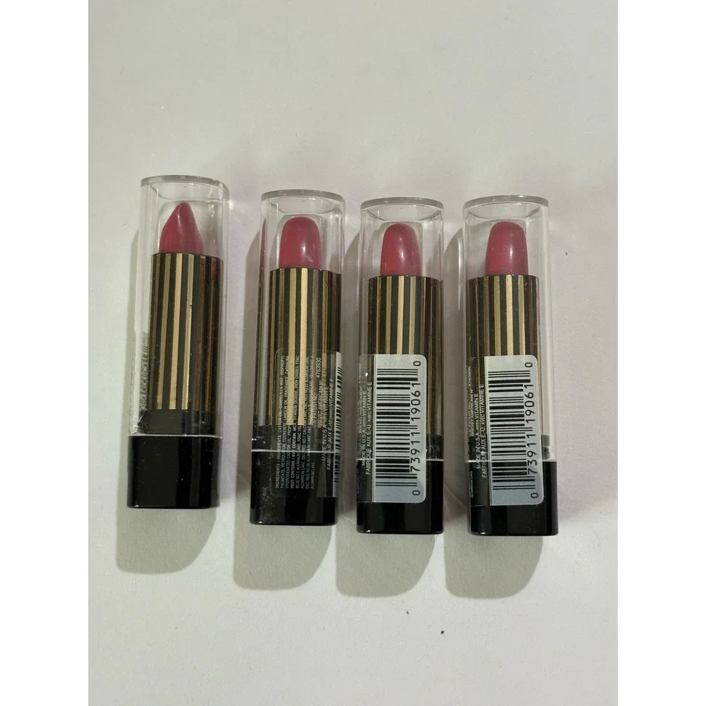 Aristocrat lipstick lot